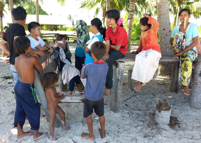 sea gypsies, bajau laut, semporna