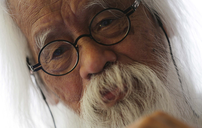 Pak Samad bercerita tentang Sungai Mengelir Lesu