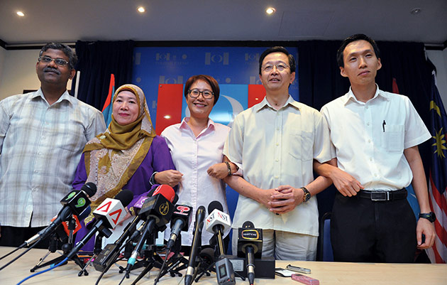 Enam EXCO yang dipecat