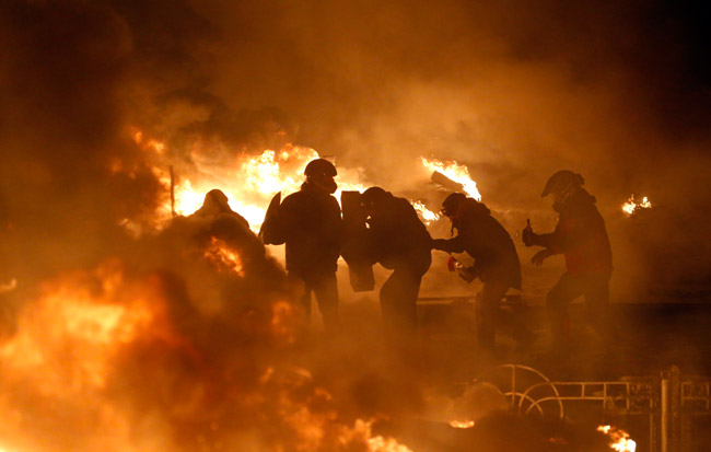 Protests continue in Ukraine