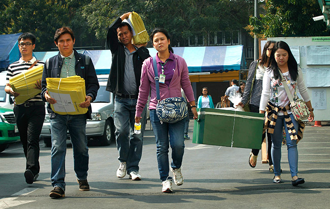 Thai protesters sabotage polls