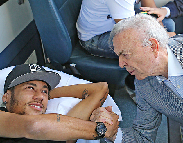 Presiden CBF, Jose Maria Marin beri kata-kata semangat kepada Neymar