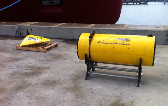 Towed Pinger Locator