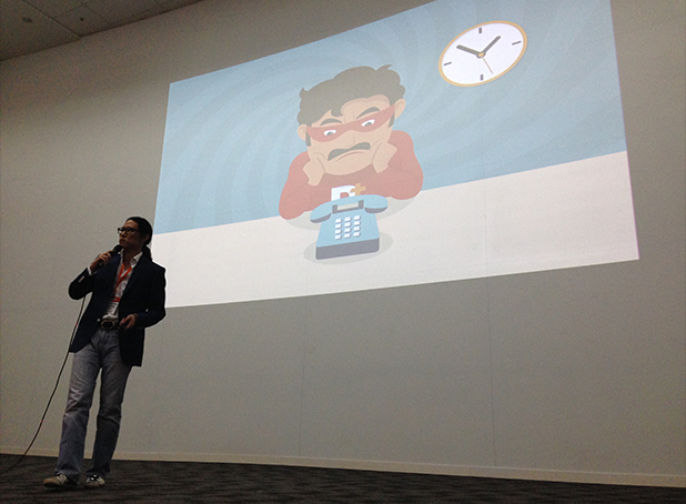 Yuen Tuck, CEO of RinggitPlus on stage pitching to leading investors from the region.