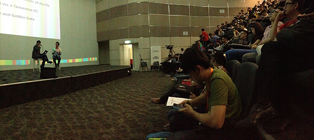 Ching Wei and Johnson Goh on stage sharing their fund-raising experience.