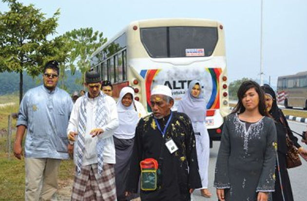 Rombongan Cik Kiah ke Kelana Jaya