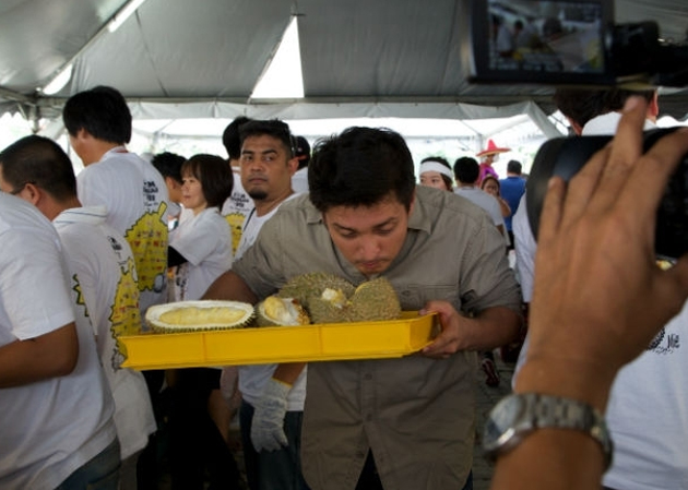 Durian, raja buah di Malaysia