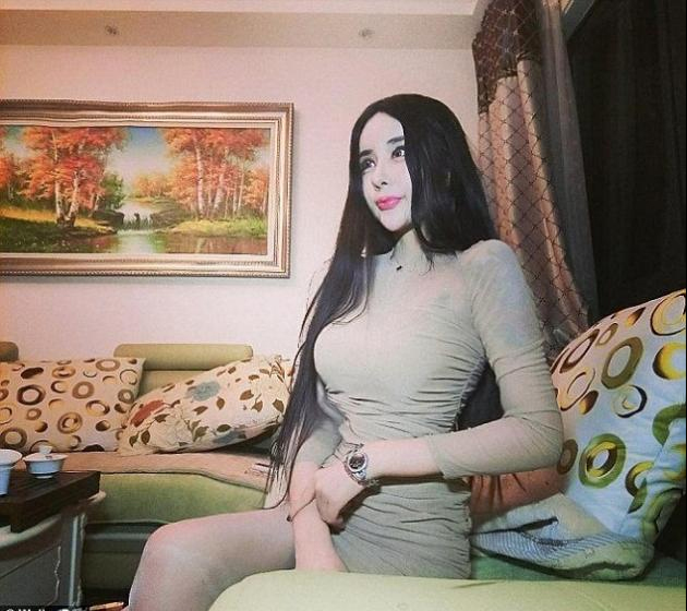 Ramai pengikutnya di laman berkenaan memberi komen Lee