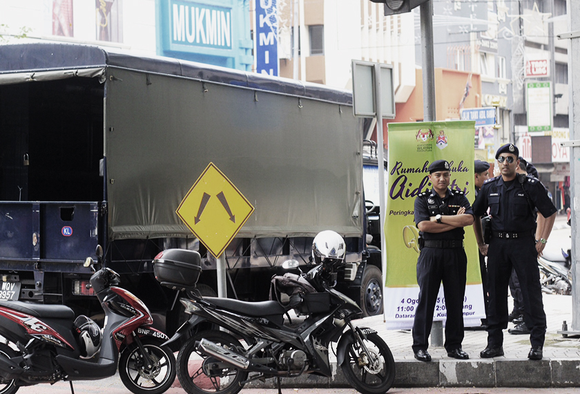 Demonstrasi #TangkapNajib