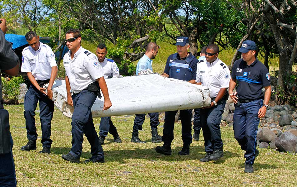 Wreckage from La Reunion island