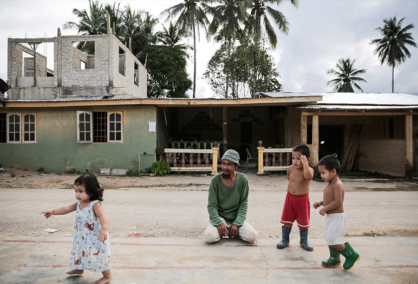 Azami hopes that the construction of his house will complete by December asit is a shelter for his wife, children and grandchildren. - Astro AWANI/SHAHIR OMAR