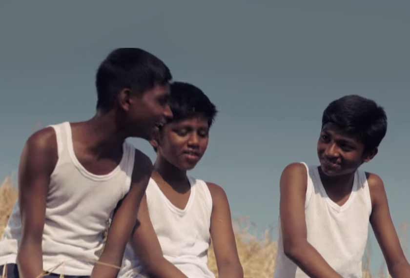 Manipulating skim wajib tayang for commercial gain, exhibitors have been giving Jagat “graveyard slots” — cinemas screen the film (which carries an 18+ rating) during the morning and the afternoon, which makes it inaccessible to working adults.