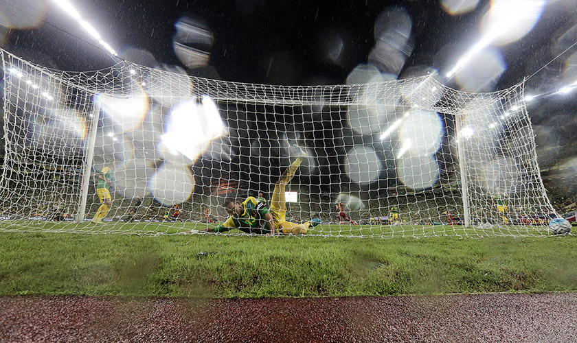 Saat-saat gol pertama dijaringkan oleh Selangor menerusi Hazwan Bakri. Foto Shahir Omar/Astro AWANI