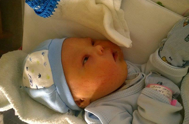 Bagaimana seorang ibu sanggup membuang anaknya yang dilahirkan dengan sindrom Down