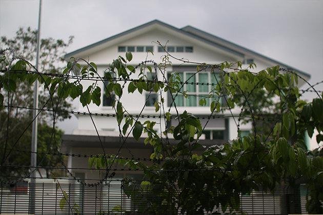 Ho Ah Toh and Mohamed Dris are both in their mid-70s and have been living in a wooden shack in a bush for the past 30 years.