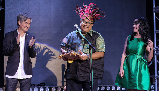 Vincent de Paul, Rozina Aziz