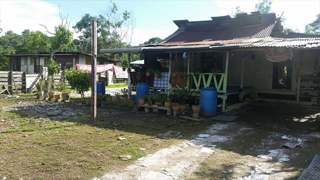rumah buruk
