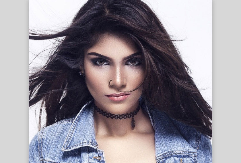 Joanna Joseph berjaya menghapuskan kenangan buruk zaman sekolah dengan gelaran ratu cantik. - Gambar Facebook Miss Selangor Earth 2016.