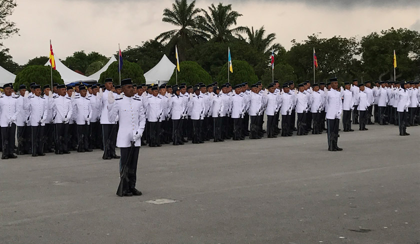 Perbarisan Tamat Latihan Perajurit Muda TUDM sesi 55/2016 di Institut Latihan Tentera Udara. - Astro AWANI