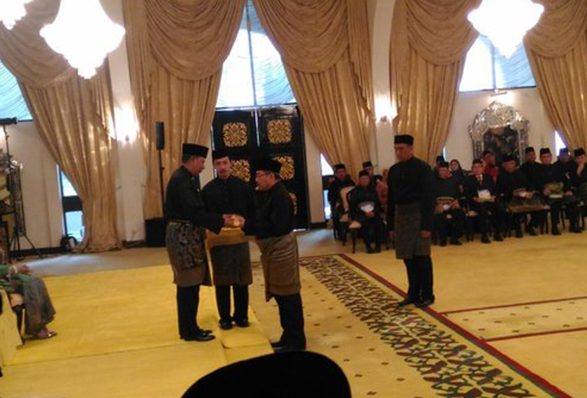 The 66-year-old took his oath before the Kedah Council of Regency, chaired by Tan Sri Tunku Sallehuddin Sultan Badlishah at the Istana Anak Bukit