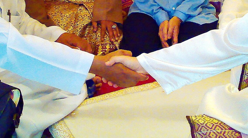 Cara tradisional mencari jodoh kini sudah diambil alih medium media sosial selain beberapa agensi berkaitan yang bekerja 24 jam demi kebahagian orang ramai.