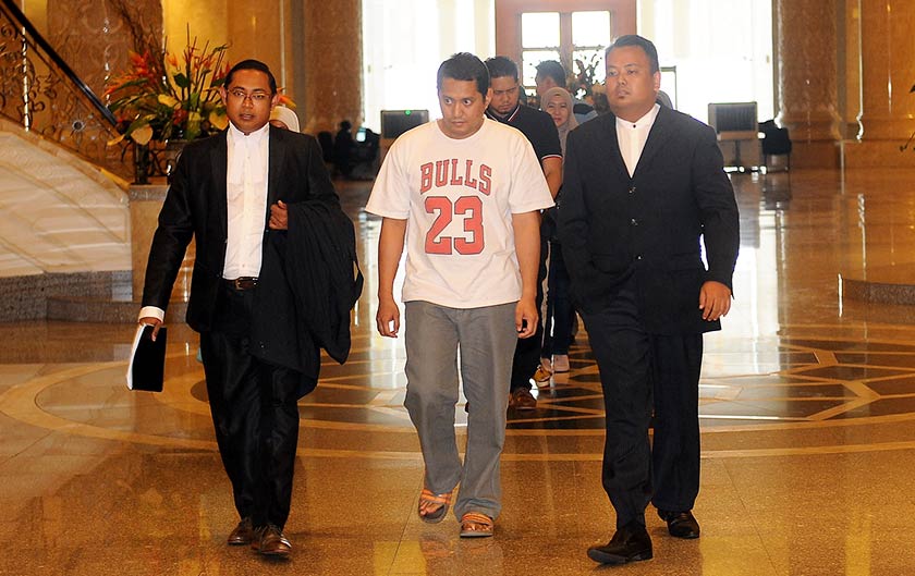 Dalam keputusannya, Tengku Maimun berkata hakim tidak khilaf dalam keputusan membebaskan Norazman Bashah.