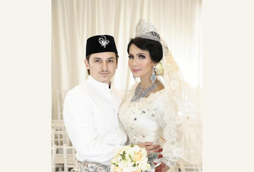 Perkahwinan Che'Ta dan Zain menarik nilai tajaan RM13 juta.