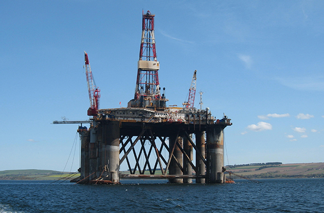 Negara diunjur kehilangan RM300 juta bagi setiap USD1 kejatuhan harga minyak.- Foto freeimages.com