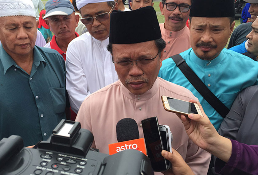 Shafie (pic) also said that the party should not have punished him first without conducting a proper investigation. - Filepic