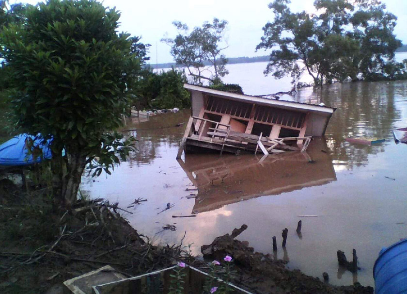Selain taska dan surau, sebahagian dari kelas di sekolah berkenaan juga turut terjejas dan tidak selamat untuk digunakan.