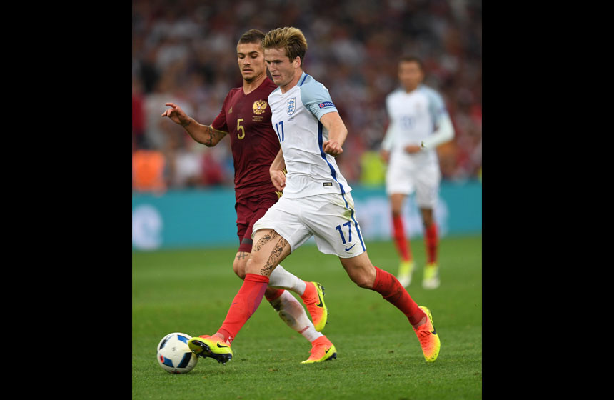 England sekadar seri 1-1 dengan Rusia dalam aksi Kumpulan B.