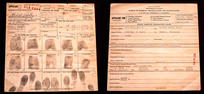 This combination of two handout pictures released on June 20, 2016 by Galartis auction house shows the two sides of a US gun license signed by Elvis Presley that will be auctioned on July 9, 2016 in Montreux. - AFP photo