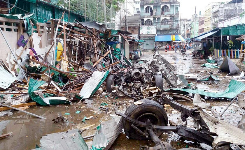 The aftermath of the explosion, which caused 9 hawker stalls and 2 vehicles to be destroyed. - Bernamapic