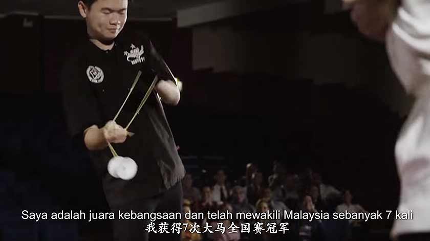 Staf MAB kongsi bakat sebagai pemain yo-yo - Foto YouTube/Malaysia Airlines