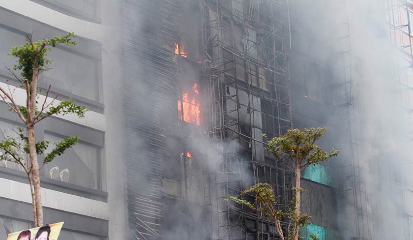 This photo taken on Nov 1, 2016 shows a fire in a karaoke bar in Hanoi. - AFP