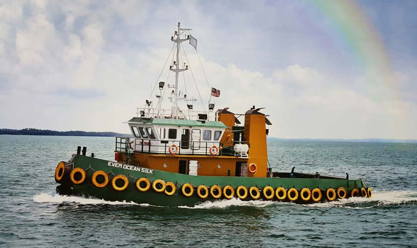Insiden berlaku sekitar 62 batu nautika dari Pelabuhan Bintulu. - Foto APMM