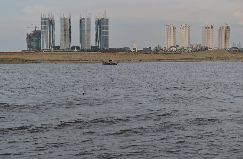 Kedudukan Jakarta yang semakin hampir dengan paras laut menunjukkan kadar penenggelaman paling pantas berbanding mana-mana bandar di dunia.