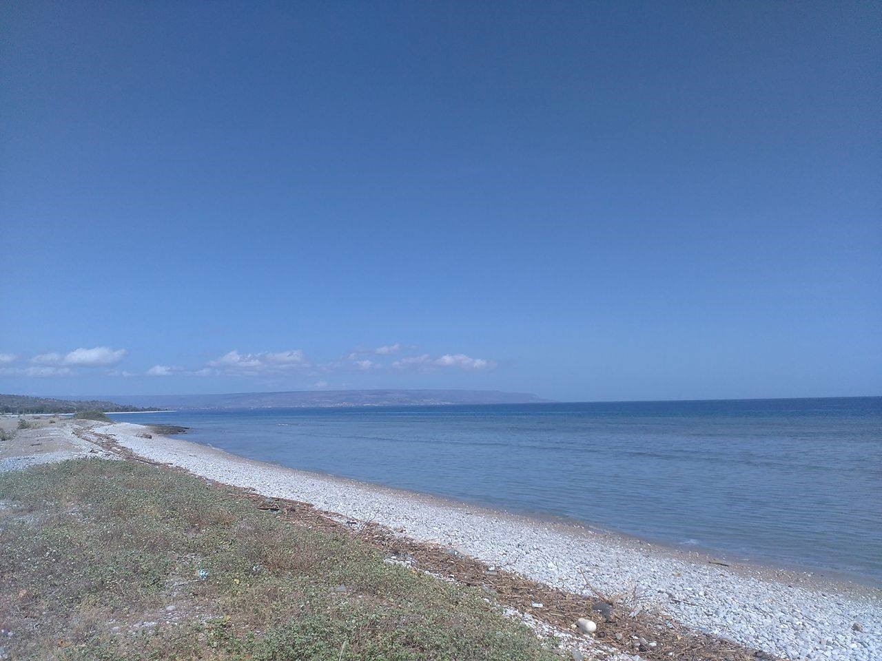 Gambar 10: Pemandangan pantai yang indah berdekatan Laga, Timor-Leste