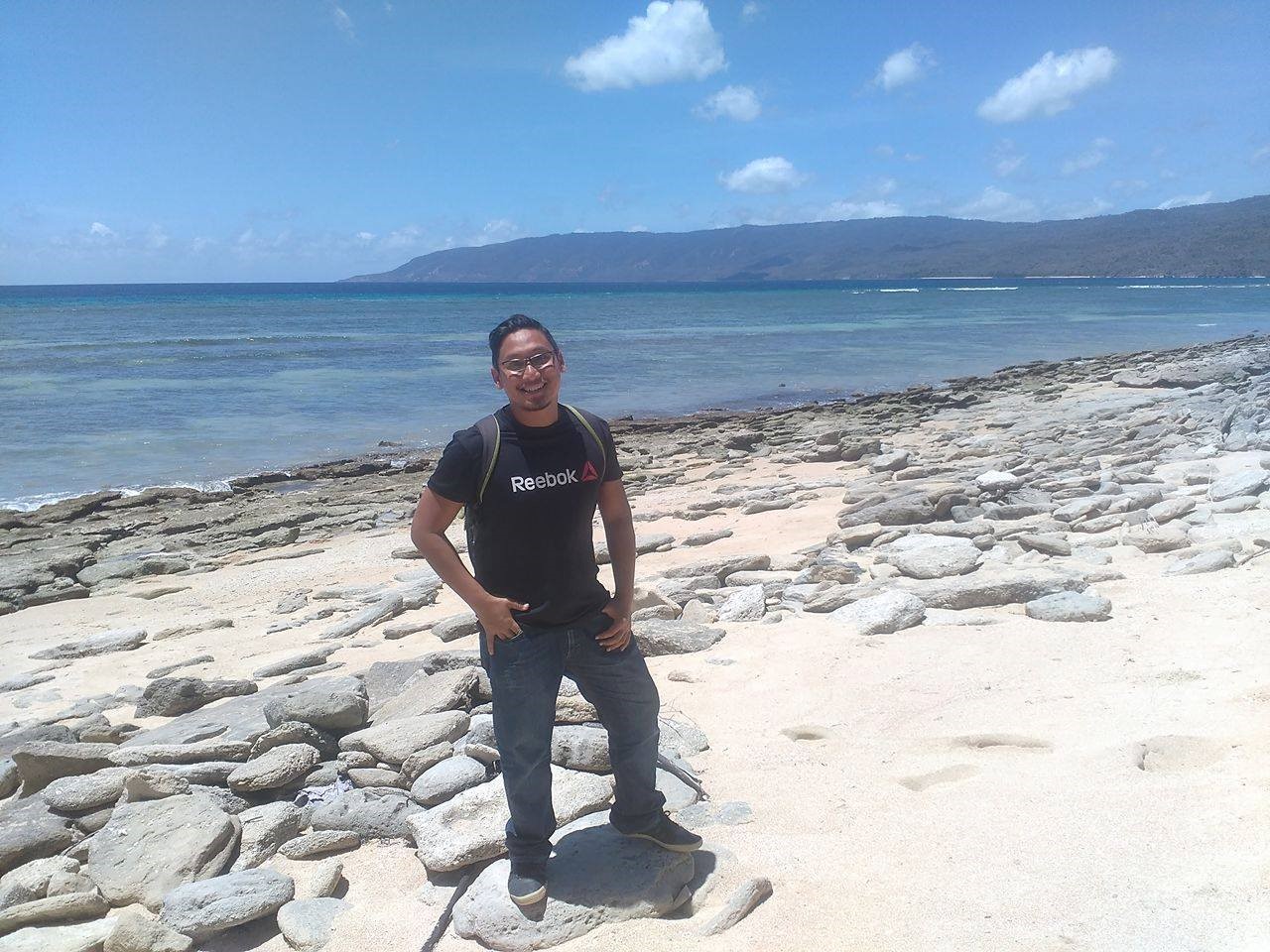 Gambar 9: Pemandangan pantai di Com, Timor-Leste