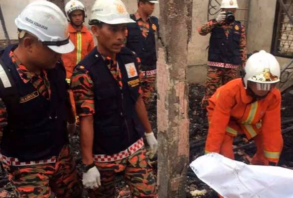 Ibu dan anak rentung, bapa parah dalam kebakaran di Hutan Melintang | Awani