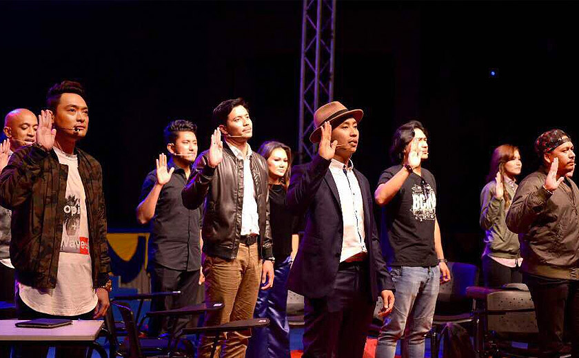 Kisah 'Cinta Pertama' membabitkan Pekin Ibrahim dan Fattah Amin dikongsikan menerusi sebuah persembahan teater muzikal