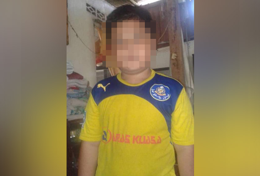 Arif seperti kanak-kanak biasa yang periang, aktif bersukan dan gemar bermain drum. - Foto FACEBOOK / Khairul Azar Omar