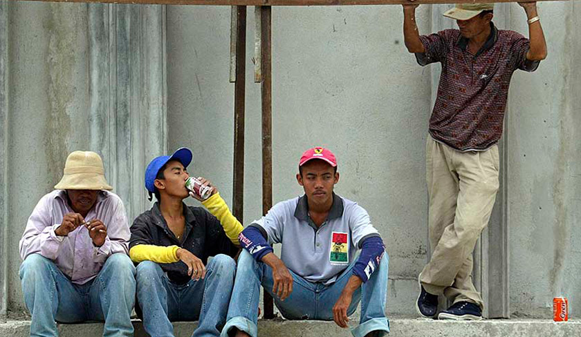 Jadi majikan harus ada semangat kebangsaan, nasionalisma, supaya mereka faham bukan untung sahaja yang dicari, tapi pembalikan daripada segi kesejahteraan rakyat,”