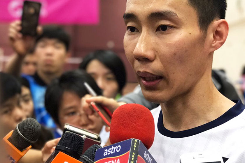 Lee says those in the know are aware that the standard of the tournaments recommended by Frost is low.