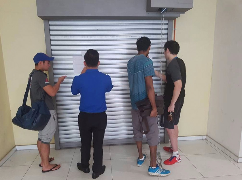 Many uninformed members turned up at the branch gyms today only to find its shutters closed with a paper stuck onto it notifying them of the closure.