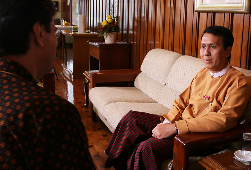  U Phyo Min Thein merupakan bekas tahanan politik, yang telah menjalani hukuman penjara selama 15 tahun. Foto Karim Raslan