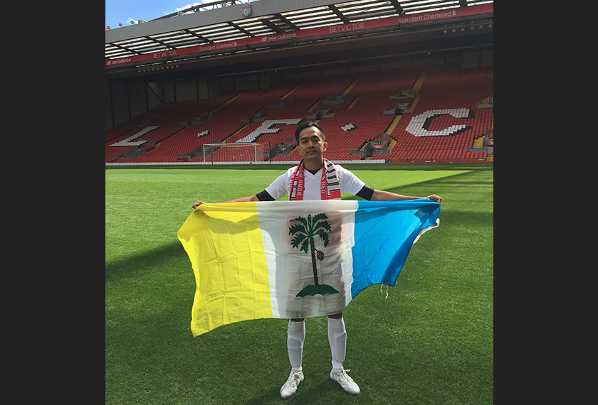 Ian Johan Ariff selepas wisel penamat perlawanan MH Global Team 2017 di Anfield, Liverpool.