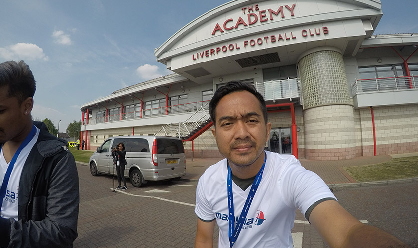 Ian pada hari pertama latihan di the Academy, akademi bola sepak Liverpool di Kirkby.