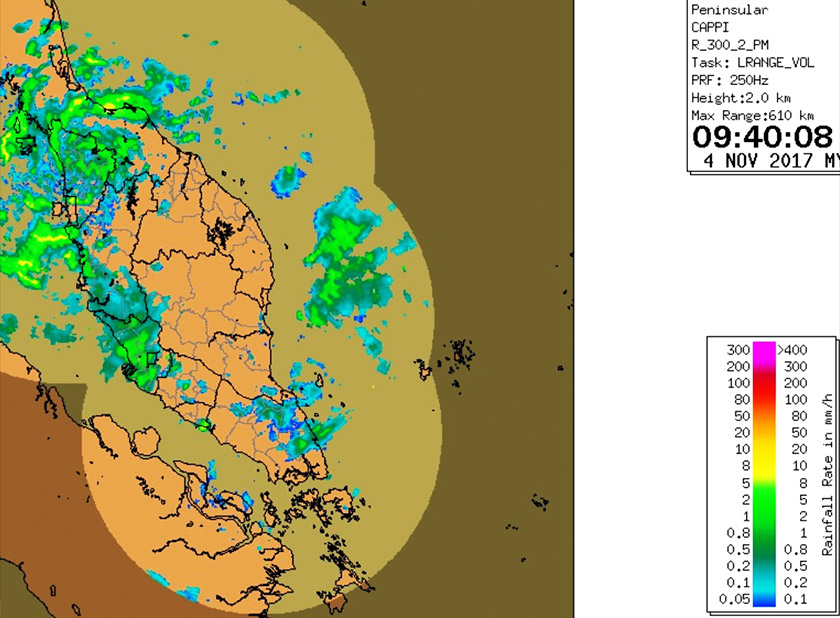 However, by Saturday morning, this system had moved into Kedah with a well-defined swirl in the rainfall pattern.