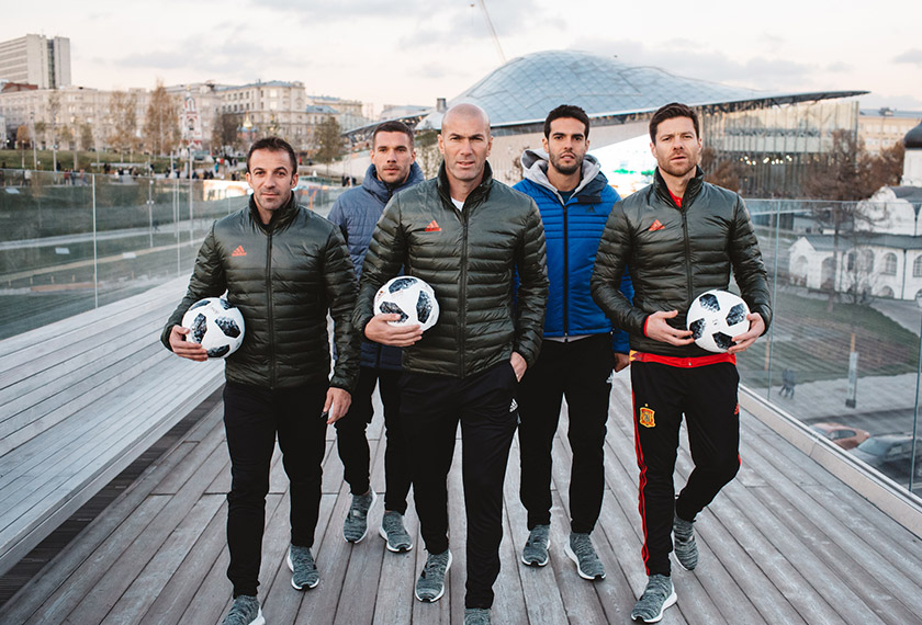Dari kiri, Alessandro Del Piero, Lucas Podolski, Zinedine Zidane, Kaka dan Xabi Alonso di Moscow, Rusia. Gambar - Adidas Malaysia.